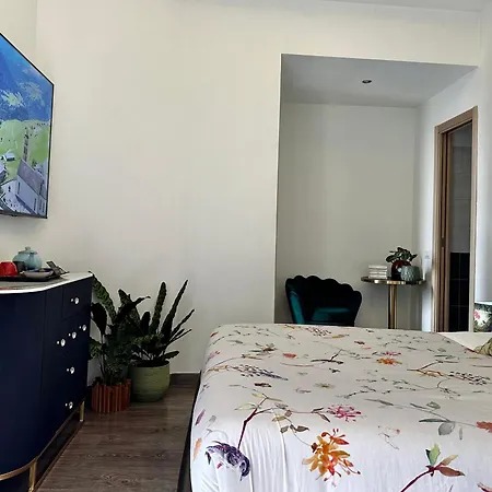 Romantic Dreams Sistina Pensión 4*